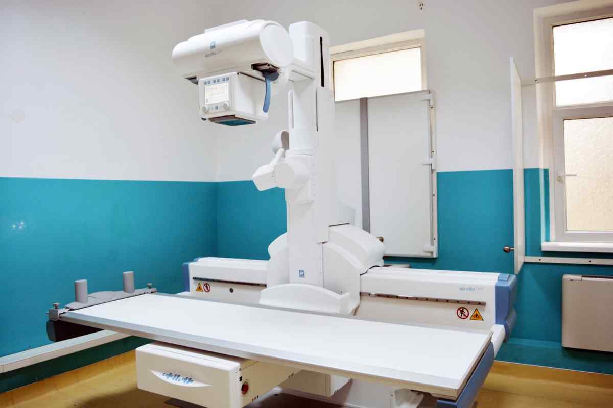 Un nou aparat în laboratorul de radiologie şi imagistică medicală din Cugir