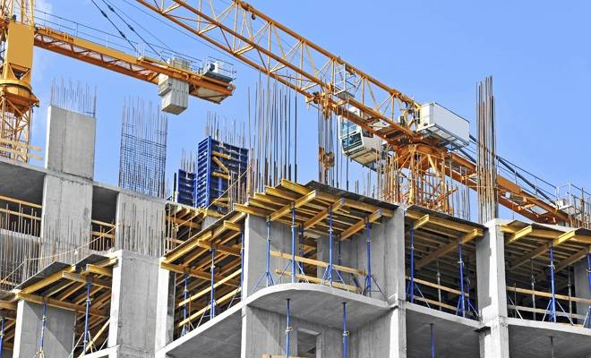 INS: Volumul lucrărilor de construcţii ca serie brută a crescut pe total cu 6,1%