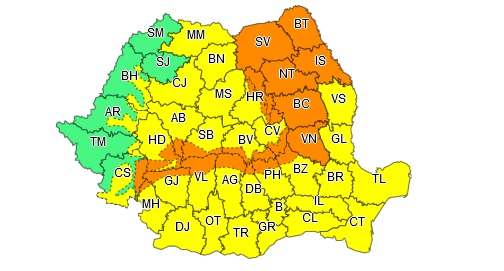 A.N.M.: Prelungirea avertizărilor meteorologice de vreme rece, ploi și ninsori