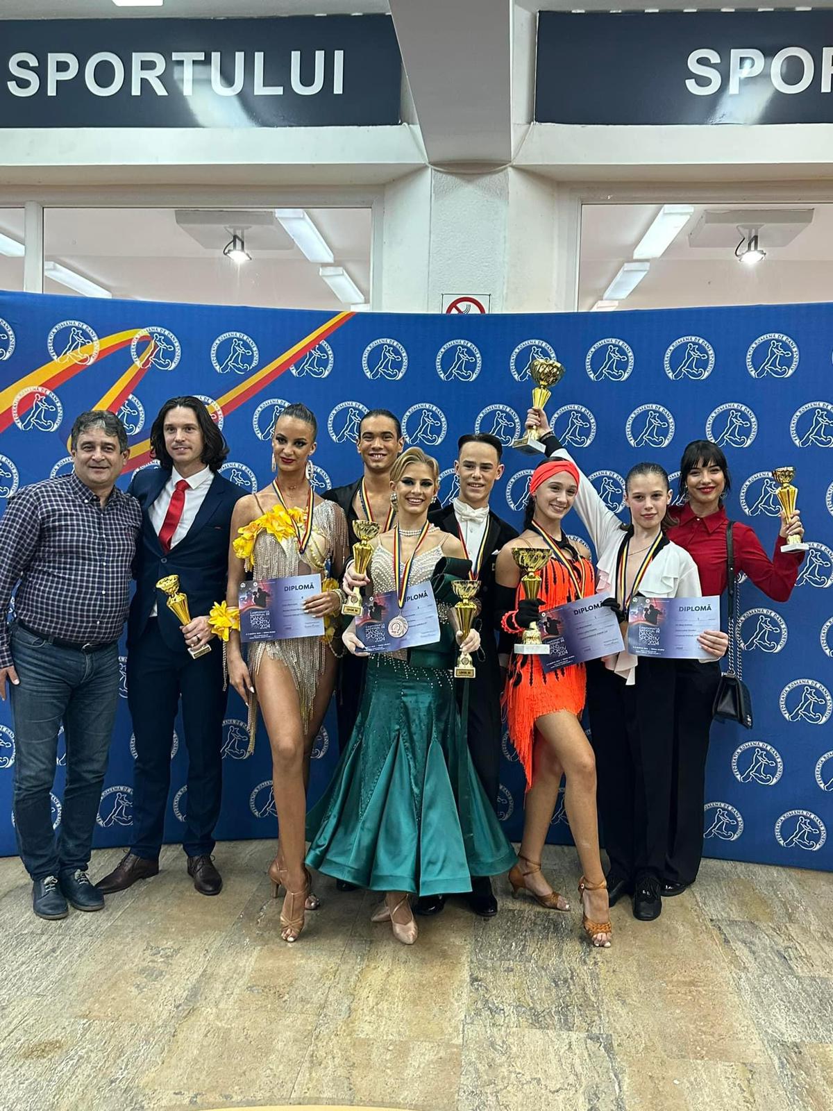 O medalie de aur și una de bronz pentru sportivii albaiulieni la Campionatul Național de Dans de la Târgu Mureș