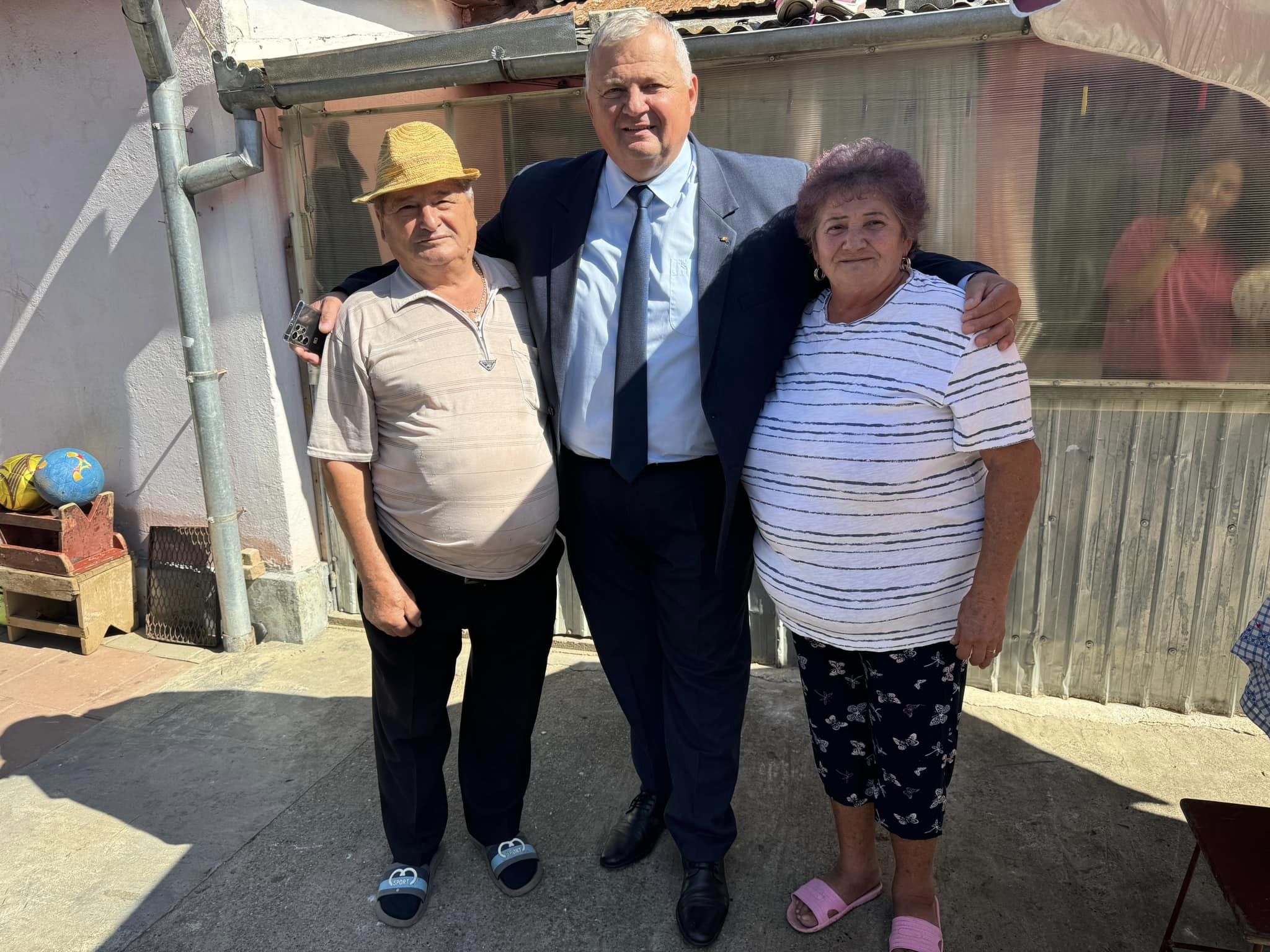 Teiuș: 50 de ani pentru douăzeci de cupluri din oraș