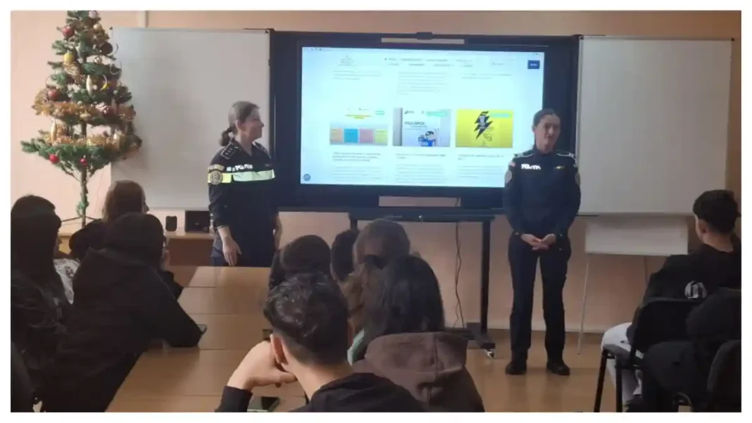 IPJ Alba acțiuni în unitățile de învățământ din municipiul Alba. Peste 500 de elevi, au primit sfaturi în privința delincvenței juvenile și a violenței în mediul școlar