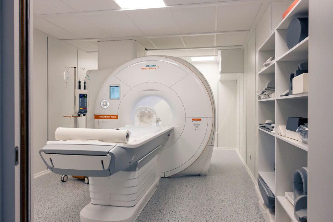 Echipamente medicale de top pentru diagnosticarea cancerului, achiziționate de Spitalul Județean de Urgență Alba Iulia