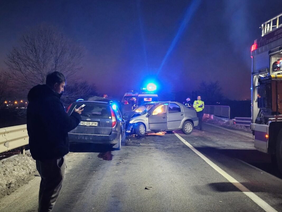 O femeie din Alba, decedată în urma unui accident pe DN7, în zona localității Simeria Veche