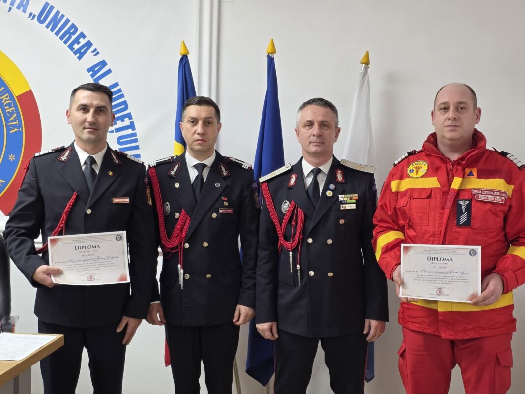 Cei mai buni pompieri și paramedici ai anului 2025, premiați de ISU Alba