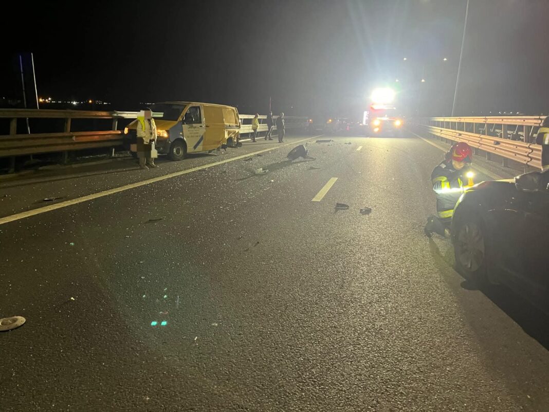 Coliziune între trei autoturisme pe Autostrada A10 Sebeș- Turda