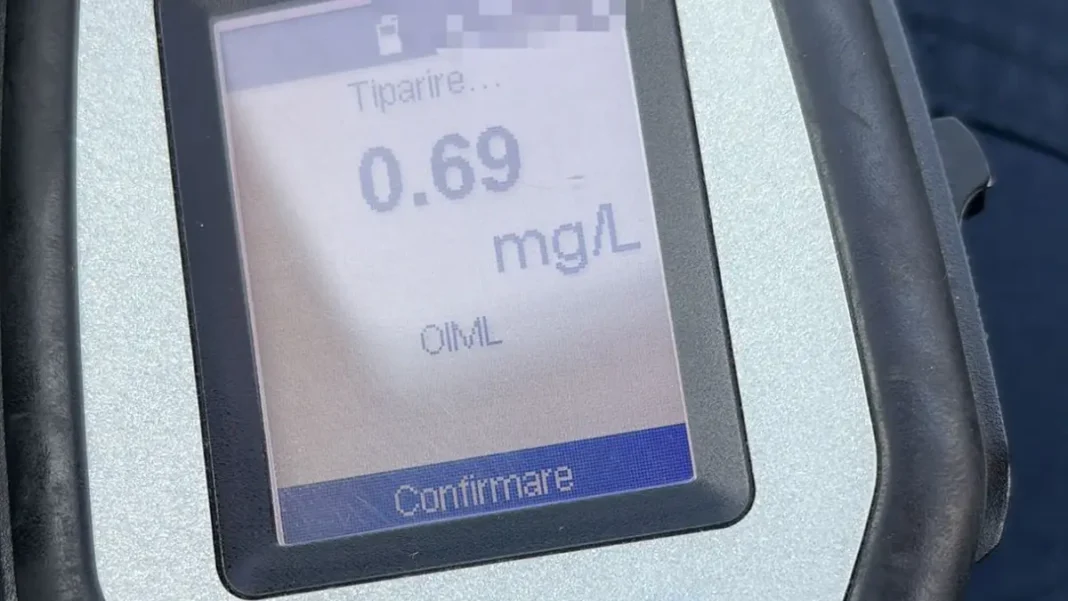 Acțiune a polițiștilor în trafic, pentru depistarea șoferilor băuți și sub influența drogurilor. Peste 600 de testări pentru alcool și 16 permise de conducere reținute