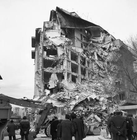 Se împlinesc 49 de ani, de la cutremurul din 4 martie 1977: Peste 1500 de persoane decedate, nume celebre din lumea filmului și-au pierdut viața: Toma Caragiu, Alexandru Bocăneț și Doina Badea