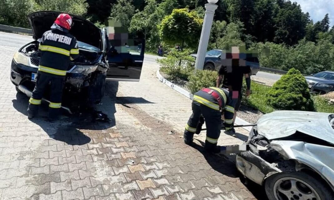 Accident între două autoturisme pe DN 75, la ieșirea din Câmpeni