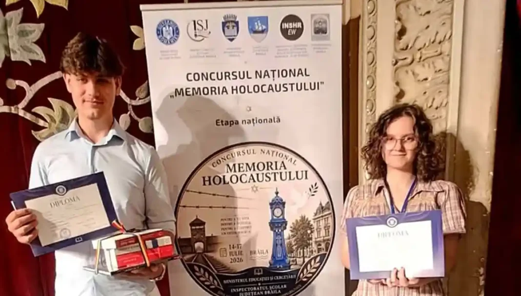 FOTO | Elevi din Alba, performanțe deosebite la Concursul Național „Memoria Holocaustului”: Cristiana Cioca și Nicolae Florea, laureați cu premiul III și mențiune