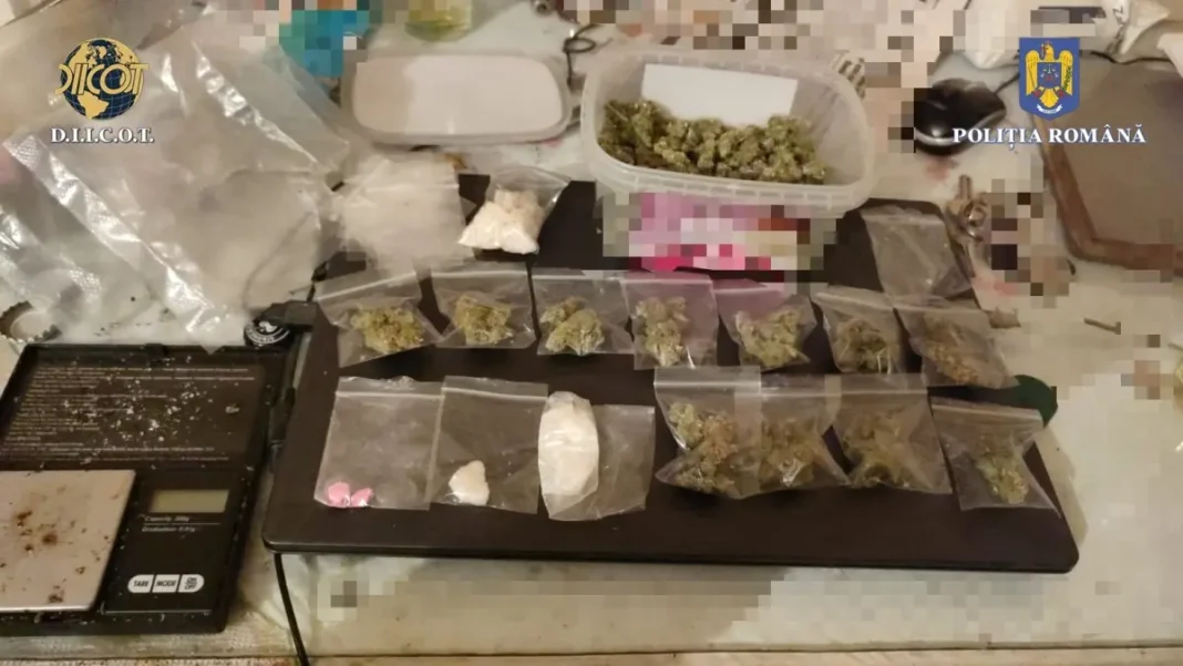 Rețea de trafic de droguri și „cristal” anihilată după o anchetă de aproape doi ani: Zeci de tranzacții, minori implicați și sute de probe trimit trei persoane în fața Tribunalului Alba