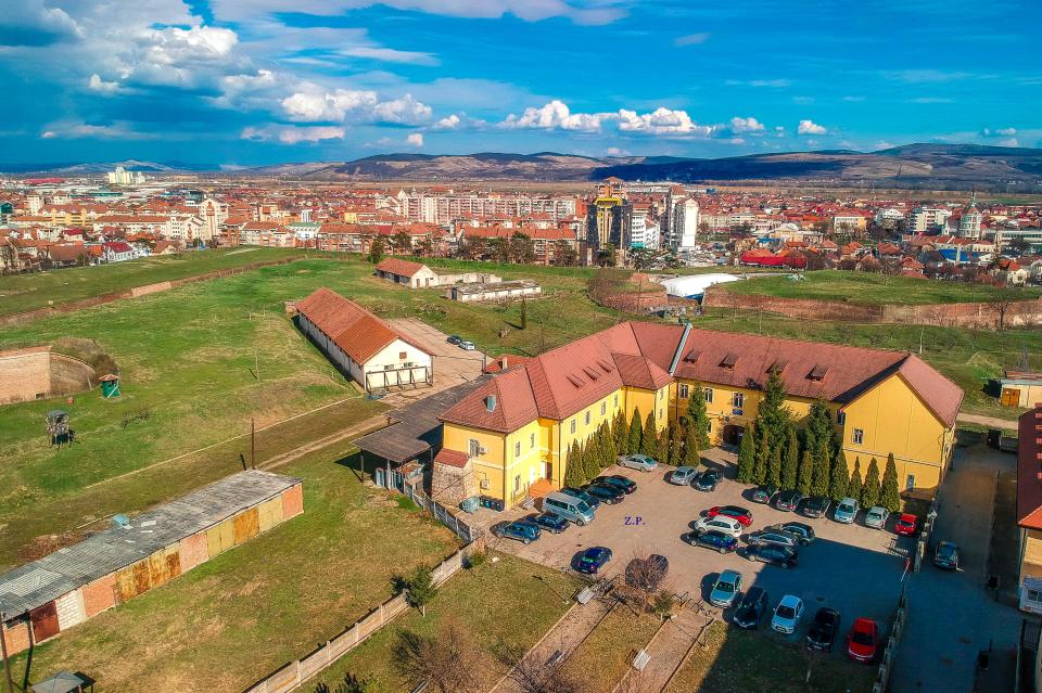 Rezultate remarcabile la Titularizare 2026 în Alba: Un candidat obține nota maximă, iar județul depășește media națională