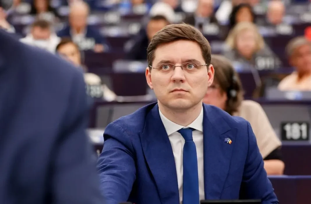 Victor Negrescu avertizează: „Guvernarea cu AUR ar duce România pe calea Ungariei”