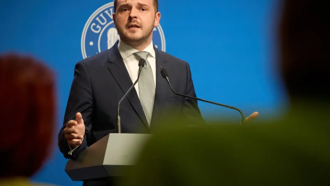 Alexandru Rogobete contracarează acuzațiile legate de studiile sale: „Sunt atacuri politice”. Motivul abandonului rezidențiatului