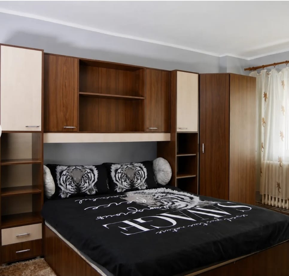 Apartament cu 4 camere de vânzare în zona Cetate-Mercur, Alba-Iulia
