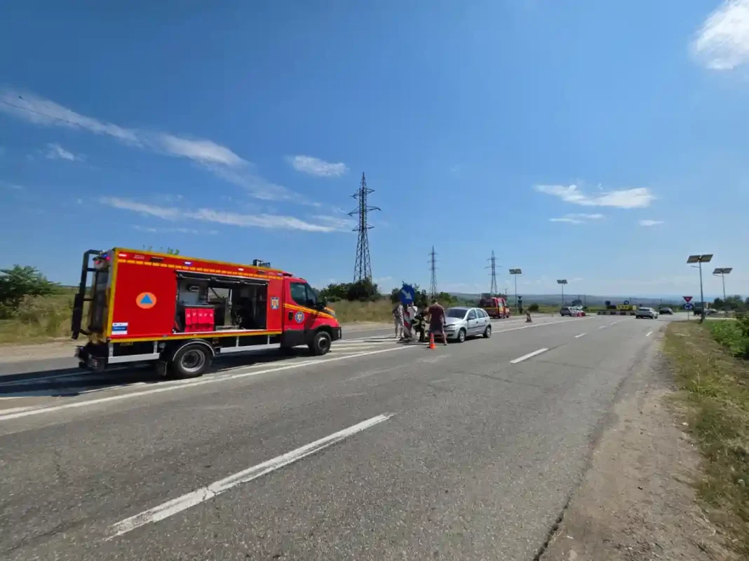 COLIZIUNE RUTIERĂ ÎN ALBA IULIA: IMPACT ÎNTRE DOUĂ AUTOTURISME ÎN ZONA GIRATORIULUI PE ȘOSEAUA DE CENTURĂ