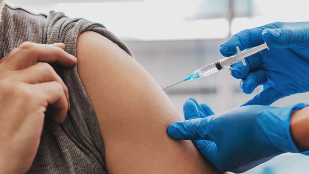 Descoperire majoră: Vaccin ARNm reduce semnificativ riscul de recidivă în cancer
