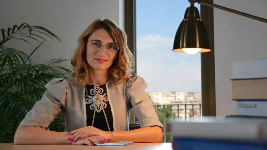 Digitalizarea sporește rigurozitatea inspectorilor ANAF: Recalcularea cifrei de afaceri în două cazuri din august 2026