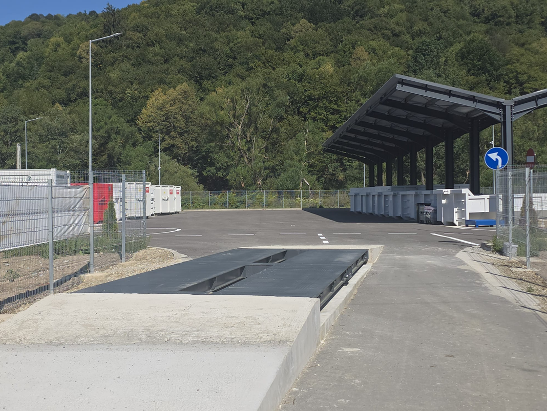 Centrul de colectare prin aport voluntar din Ciuruleasa este funcțional. Locuitorii pot aduce gratuit mai multe tipuri de deșeuri