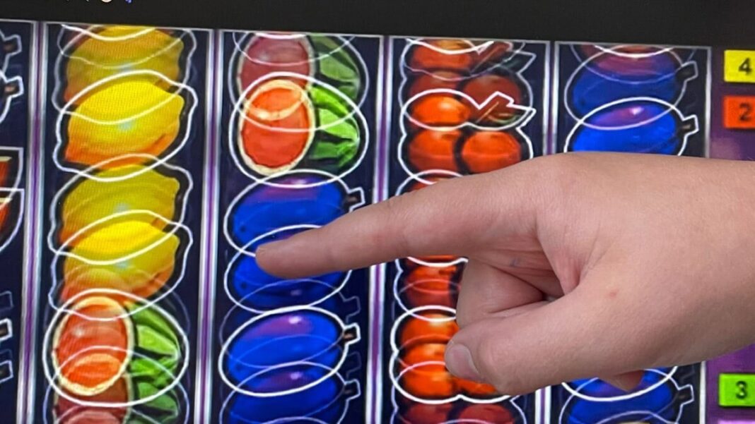 Interzicerea păcănelelor în Alba Iulia: Un nou proiect supus consultării publice