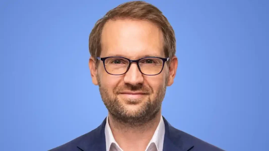 Legea ANI promulgată de Nicușor Dan: Dominic Fritz își pierde mandatul de primar în Timișoara