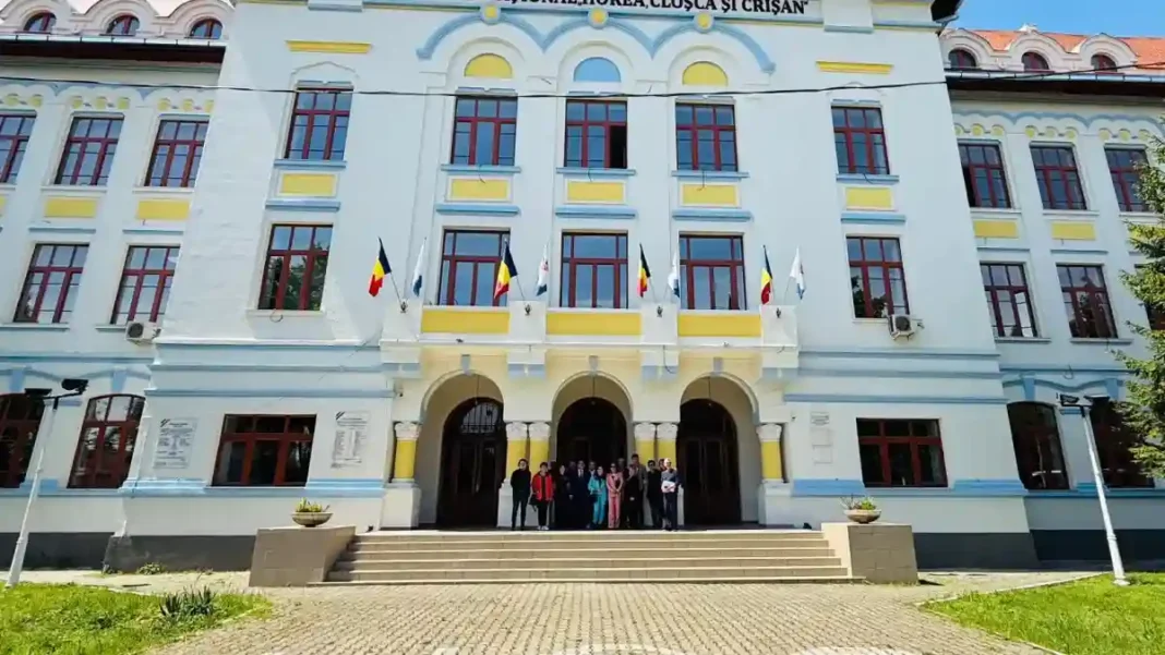 Noi centrale termice instalate în școlile din Alba Iulia: Primăria a finalizat achiziția pentru încălzire în trei instituții de învățământ