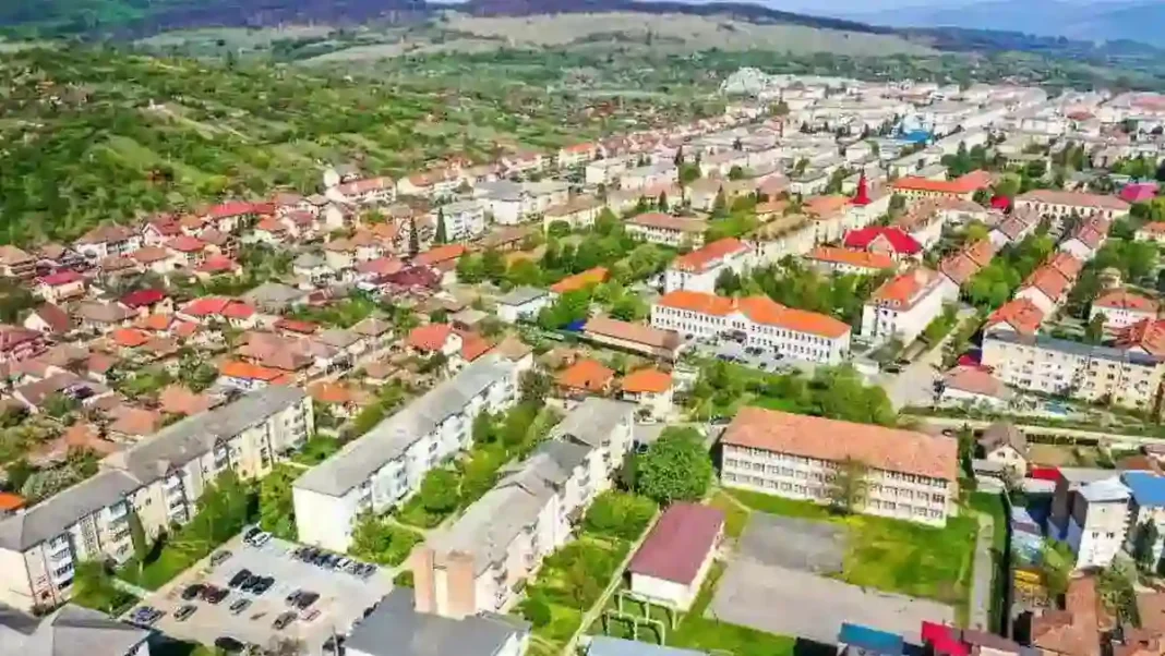 Primăria Cugir ajustează iluminatul public nocturn pentru a economisi energie