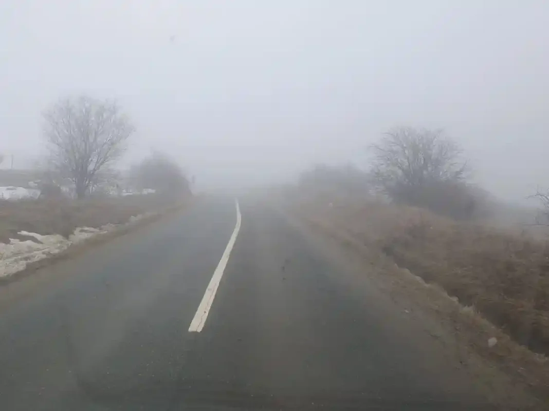 Cod Galben de Ceață în Alba: Vizibilitate Redusă