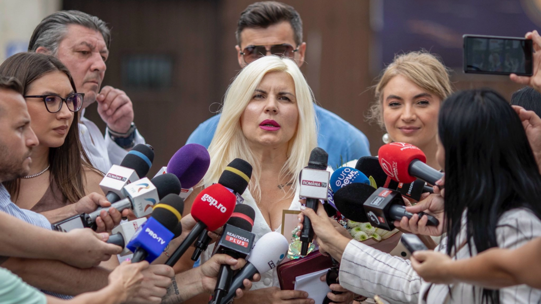 Elena Udrea: Politicienii să permită cetățenilor să decidă din nou dacă nu pot numi un premier