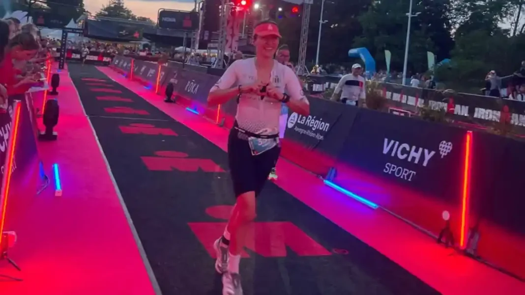 Ioana Lazăr, prima femeie din Alba Iulia care finalizează un concurs Ironman, la Vichy