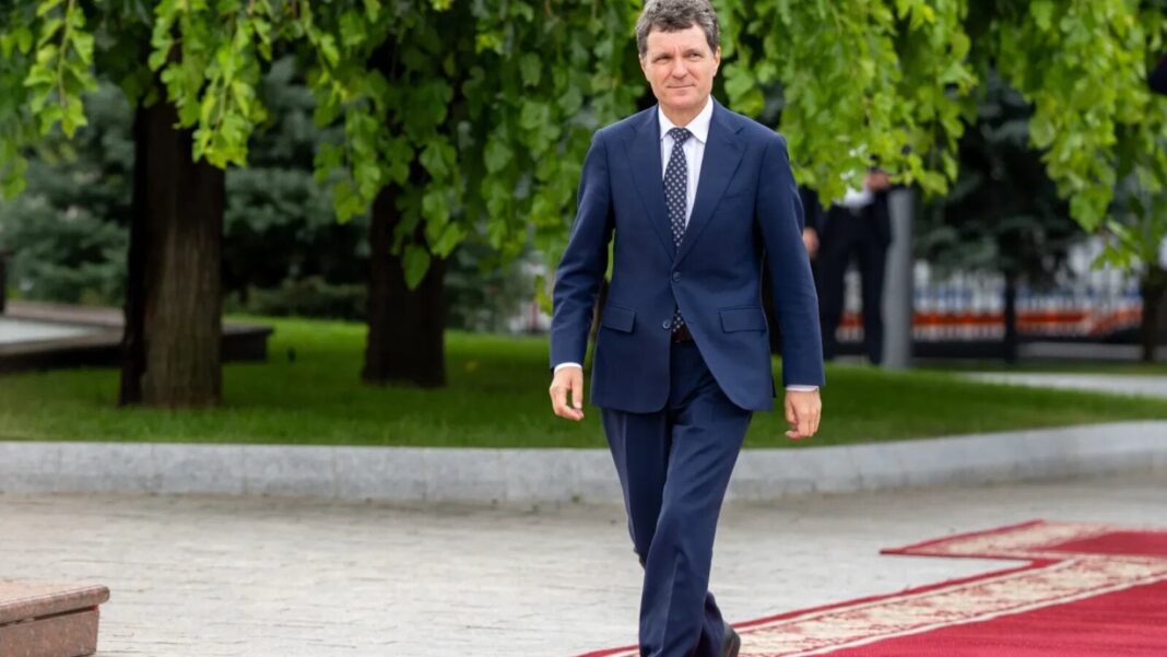 Nicușor Dan: Cel mai mare defect al românilor