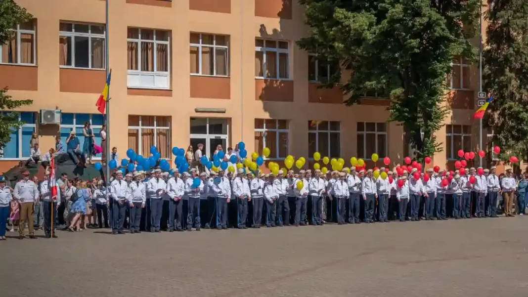 Structura învățământului militar liceal din România: Cinci colegii sub o rețea unică