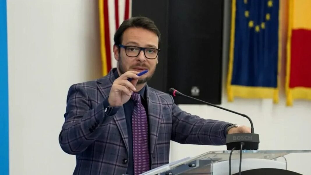 Victor Alistar condamnă vehement întrevederea Bolojan–președinta CCR: ‘O discuție secretă între patru ochi’