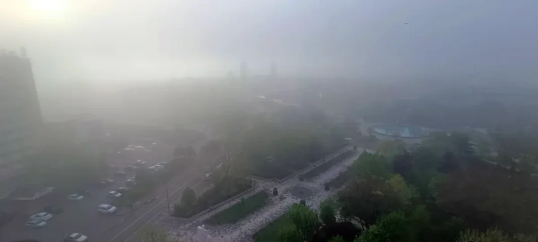 Cod Galben de Ceață în Alba: Vizibilitate Redusă