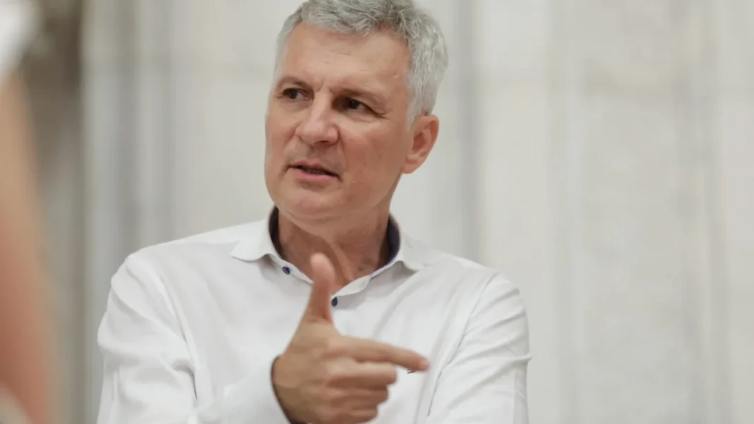 Daniel Zamfir Critică Dur Conducerea lui Ilie Bolojan