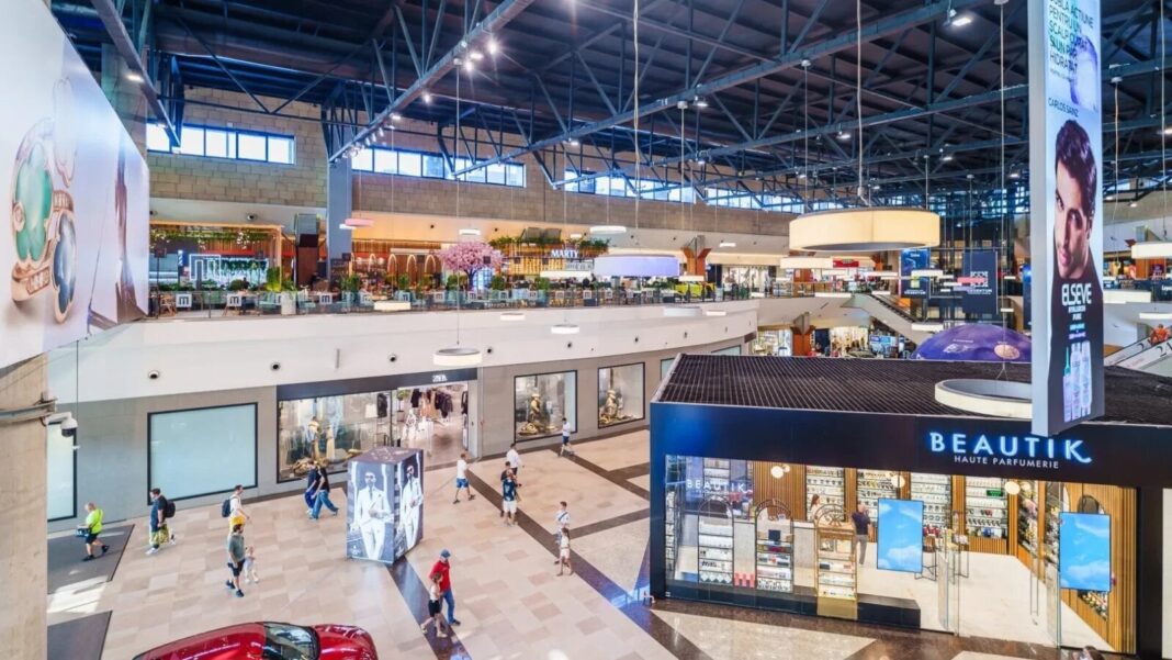 Iulius Mall Cluj, modernizat cu 7,6 milioane de euro