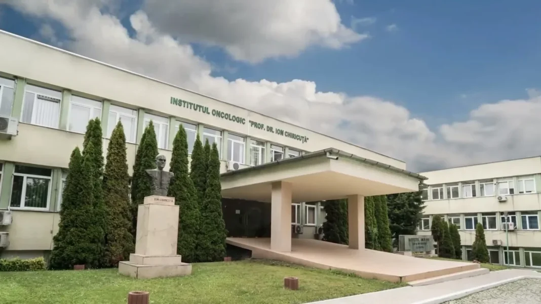 Prima Panglică Umană împotriva Cancerului în România