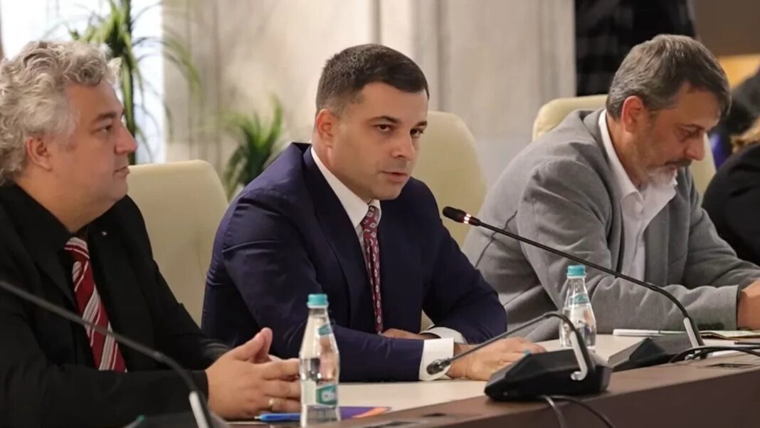 TAROM Nu Se Va Închide, Asigură Ministrul Popa