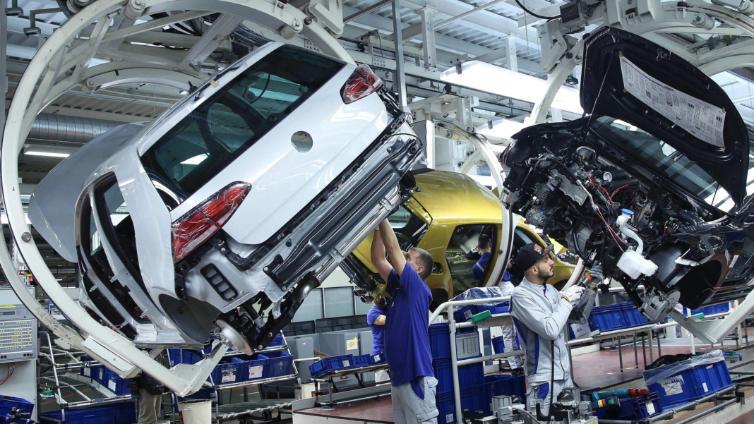 Volkswagen îngheață salariile până în 2030